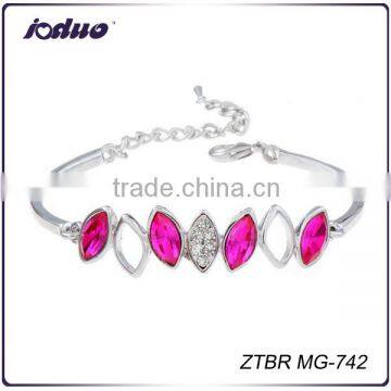 Fashion Colored Eye Shaped Crystal Bracelets Wholesale