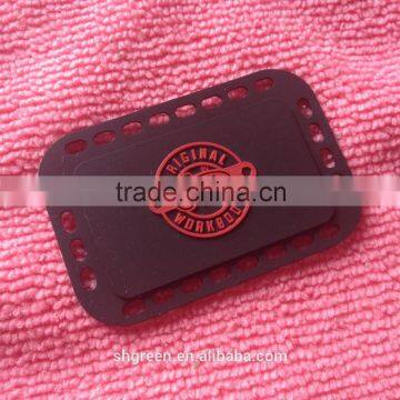 Eco-friendly silicone logo rubber patch with sewing holes for boots