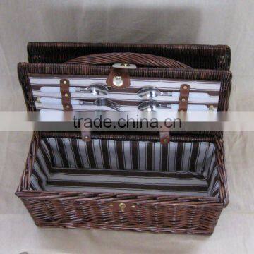 wicker camping basket for four person,