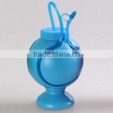 new creative plastic drinking water cup with cap and straw