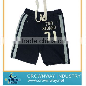 2013 new design casual shorts for men with plain color stripe