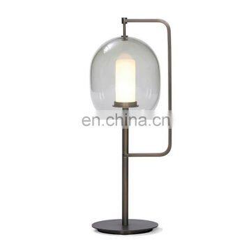 Wholesale Modern Amber Clear Glass Gold Metal Table Lamp For Hotel