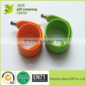 China manufacturer silicone rubber wristband with touch pen