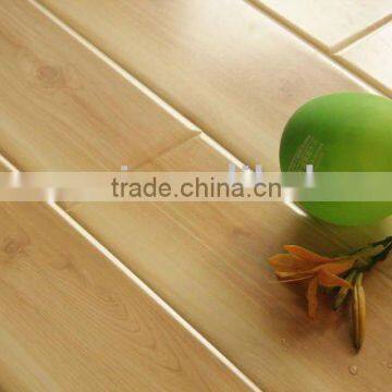 Mirror surface laminate flooring