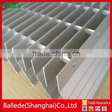 Universal Grille Guard photo-5