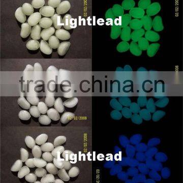 Glow in the dark pebbles/photoluminescent pebbles