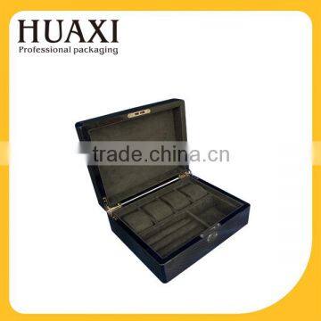 custom carbon fiber wooden watchbox with key lock                        
                                                                                Supplier's Choice