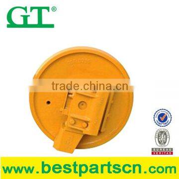 bulldoer undercarriage parts idler assy for D355A-3