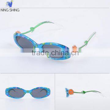 Import Cheap Goods From China Colorful Fashion Cute Child Kid Sunglasses photo-4