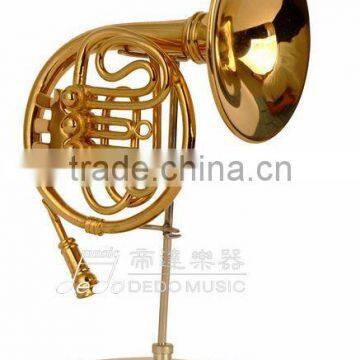 1/6 size gold plated music instrument shaped music art of horn