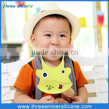 Alibaba express popular promotional item baby silicon bib waterproof