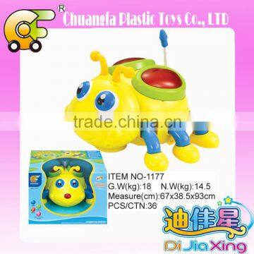 Chuangfa toys--Battery operated beetle with light, musical electric beetle toys