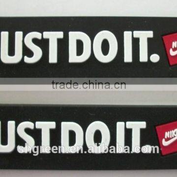 Perfessional Factory Making Apparel PVC&silicone Label photo-3