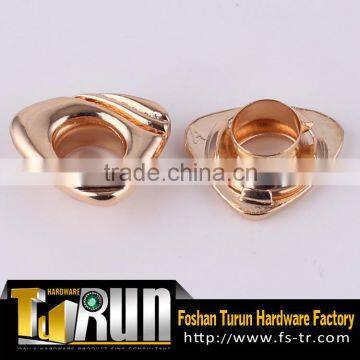 2015 China manufacturer oval zinc alloy eyelet rings