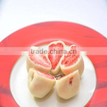 healthy and delicious strawberry chocolate snack food76