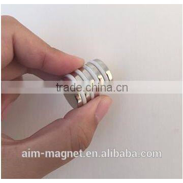 Neodymium N52 15mm(dia)x2mm(height) Discs Magnets photo-3