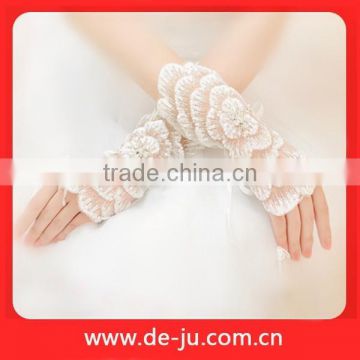 Elegant Flower White Evening Dress Bride Fingerless Lace Glove