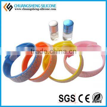 Customer logo Fluo silicone mosquito repellent bracelet