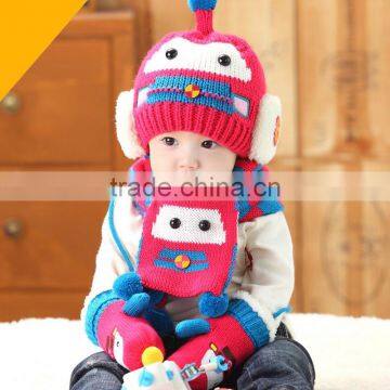 TC13003 Cheap Cute Fashion Baby Pom Pom Winter Beanie and Scarf and Knitted Animal Mitten Set Wholesale Baby 3pcs Set photo-3