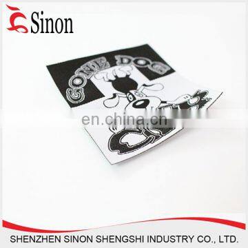 custom hot sale fashion nylon clothing label iron on embroidery poppys patch for saree