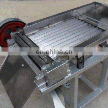 Fresh bean shelling machine/Fresh Bean threshing machine/Fresh Bean Sheller Machine