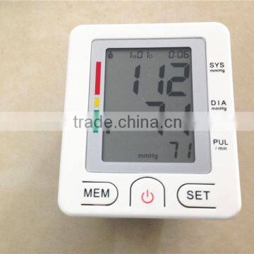 Android IOS APP Smartphone Control Automatic Inflating Wrist Watch Bluetooth Blood Pressure Monitor With Testing Heart Beat Rate photo-2