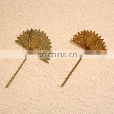 Hot Sale Unique Rustic Palm Leaf Fan Wall Art Traditional Woven Bamboo Wall Hanging Decor Cheap Wholesale in Bulk photo-2