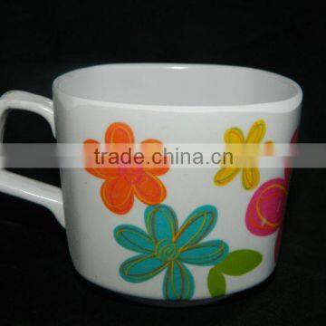 Plastic melamine cup with handle