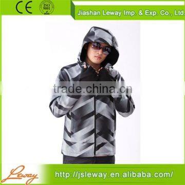 Hot-Selling new design stylish waterproof softshell jacket