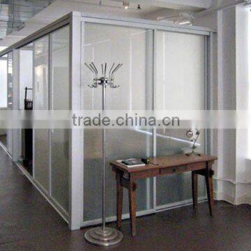 Conference room folding partition wall