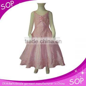 Pretty satin/organza vintage flower girls dress