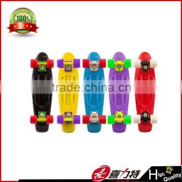 Hot wholesale Plastic Skateboard old colorful wheel