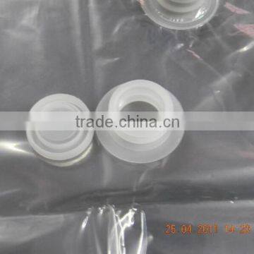 Tomato sauce/paste bag in box packaging with dispenser