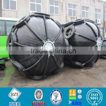 Pneumatic tugboat rubber fender