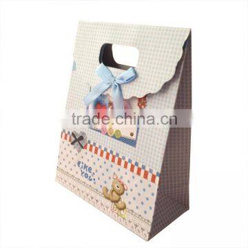 2016 wholesale decorative luxury recyclable fashion gift paper bags