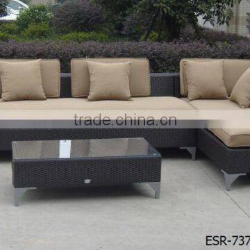 California Moulded Resin Sofa Set