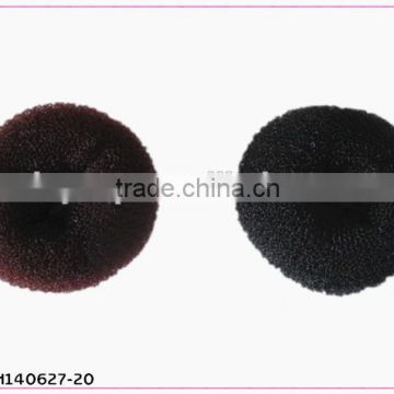 black hair donut bun hair accessoires