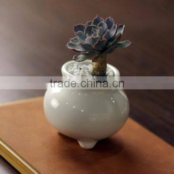 2016 New Design Small Glazed Chinese Ceramic White Flower Pot