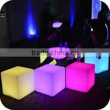 Plastic led outdoor light cube/ rechargeable outdoor mood light cube