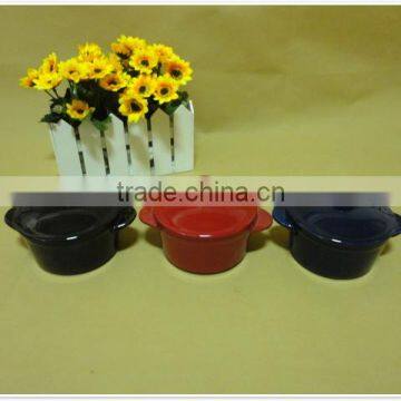 2014 Round High Quality Two Handles Colored Ceramic Bakeware Plate Set photo-5