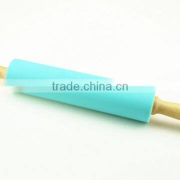 46018 Silicone Dough Pastry Flour Rolling Pin With Wooden Handle photo-2