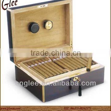 popular Wooden Cigar Box Attached Key