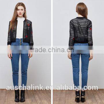 OEM Service New Model Outdoor Young Ladies Jackets Embroidery Designs photo-6