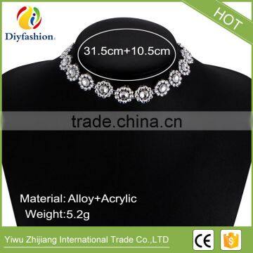 Fashionable Short Necklace Multilayer Concave Diamond Crystal Necklace Can be Paired With Anything photo-4