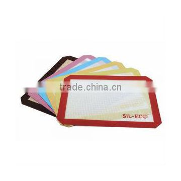 2013 Durable Silicone Mat with Fiber Cloth