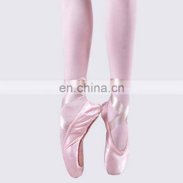 06B5B101 Ballet Pointe Shoes