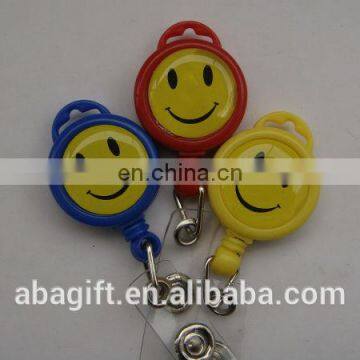 Small retractable cord reel