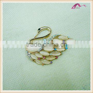 Korea Jewelry Rhinestone Opal Swan Brooch For Women Wedding Invitation Wholesale