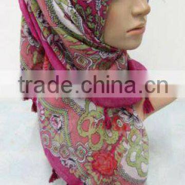 SSN003 New arrival printed voile muslim square scarf