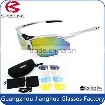 UV400 windproof antiglare mountain climbing cycing eyewear with 3 set changeable lenses sunglasses